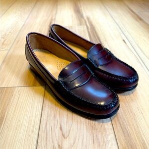 Bass Weejuns Loafer